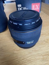 Sigma 30mm F1.4 DC HSM AF