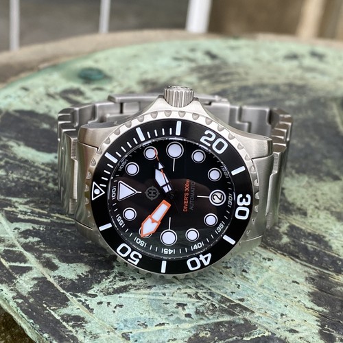 Helm komodo automatic - helm,