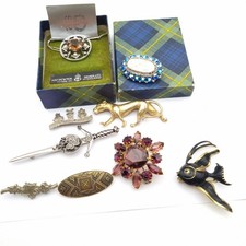 Vintage Brooch Job Lot