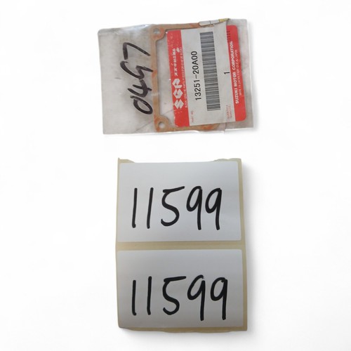 Suzuki rg500 500 gasket - suzuki,