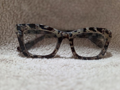 Plastic frames with - frames,