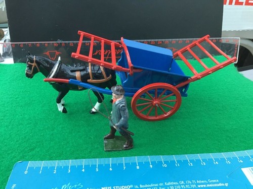 Britains cart with farm hand - britains,