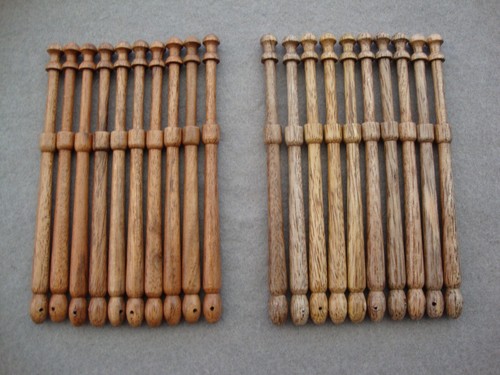 Lace bobbins acacia mango - or,