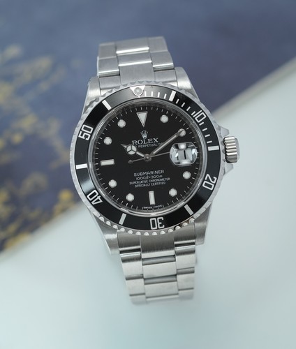 Rolex 16610 submariner date - rolex,