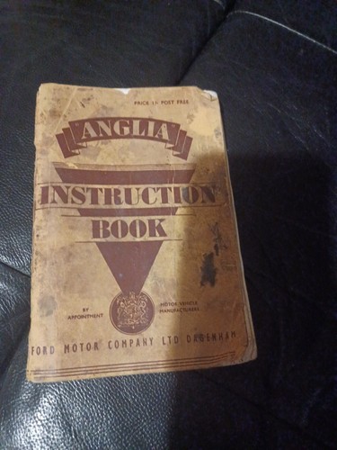 Vintage ford anglia e494a - anglia,