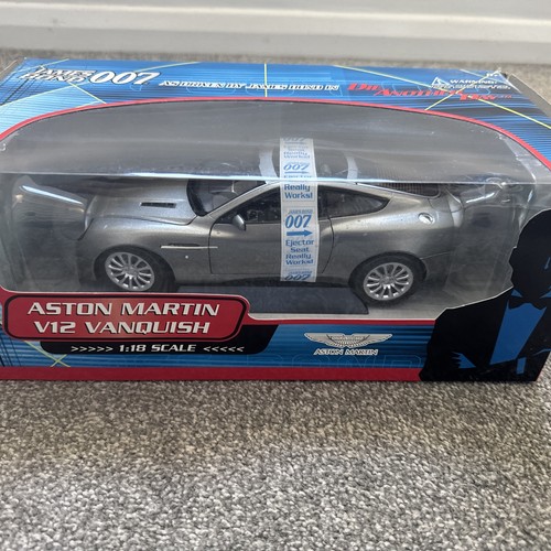 James bond 007 aston - bond,