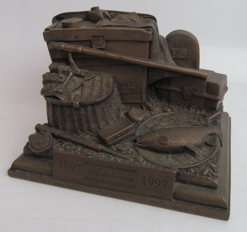 David hughes sculptures - hughes, in