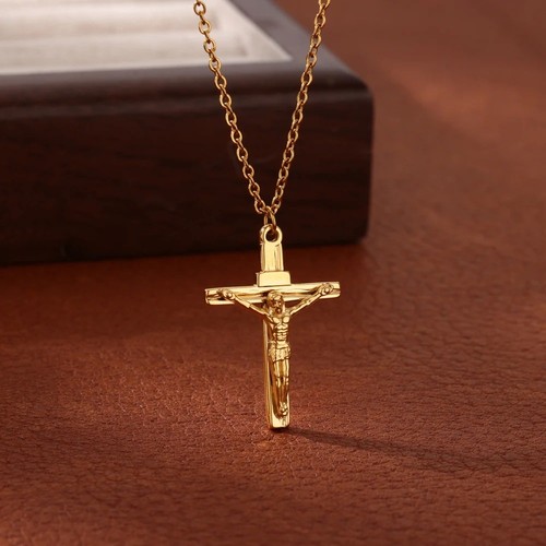 18k gold jesus - crucifix, cross