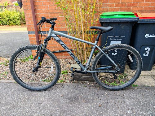 Carrera valour mountain bike - carrera,