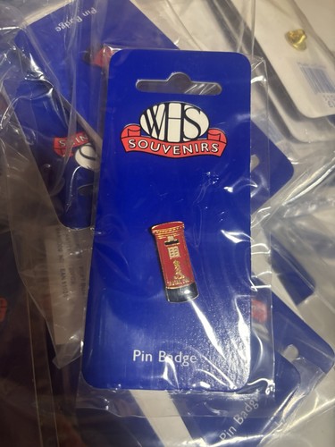 Royal mail pin badge - mail,