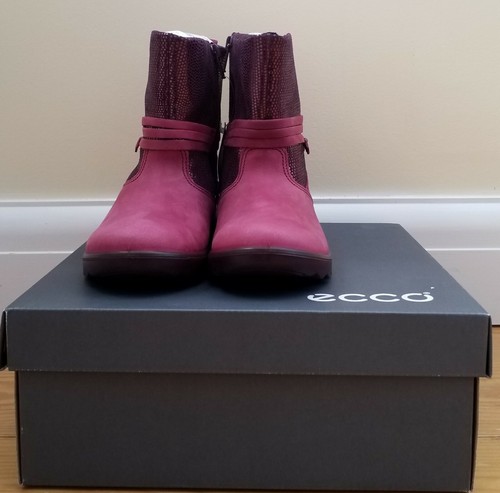 Brand new ecco girls berry - new,