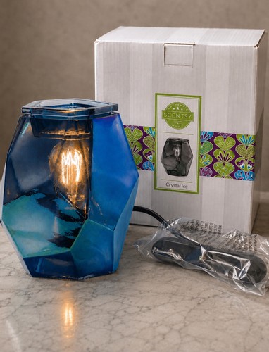 Scentsy iridescent blue - scentsy,