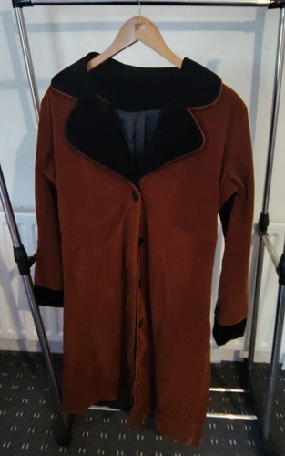 Elegant velvet coat for women - elegant,