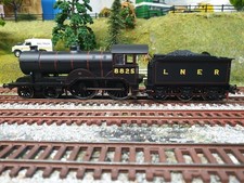 Hornby R3233. OO Gauge. LNER 4-4-0 D16/3 Class Steam Locomotive. DCC FITTED,6325