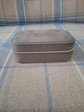 Ladies Taupe Velour Jewellery Case STORAGE Box BNWT Zipped (Medium sized)