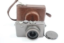 Leica D-Lux 4 Digital Compact Camera Working w/ DC Vario-Summicron Lens