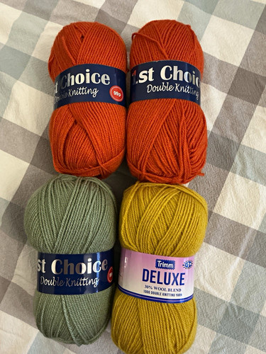 Mixed colour acrylic wool - wool, dk