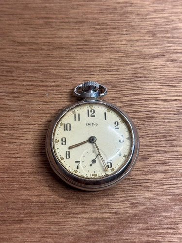 Vintage smiths gentleman - vintage, gentleman’s