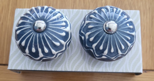 Blue white ceramic - x, /