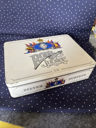 Vintage royalty empty - uk,