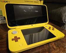 Nintendo 2DS XL Pikachu Edition boxed COMPLETE console great condition