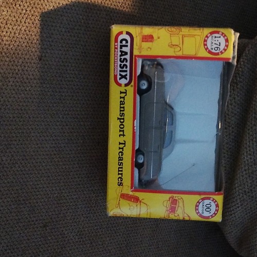 Classix pocketbond 76 - by,