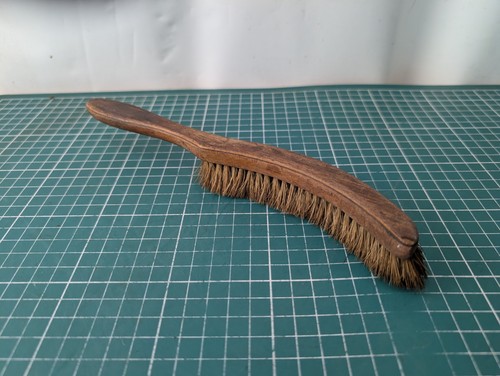 Vintage wooden curved crumb - wooden,