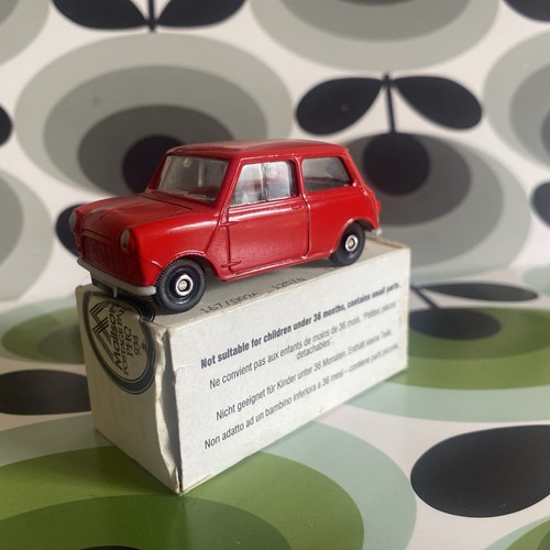 Vintage corgi red - vintage, mini