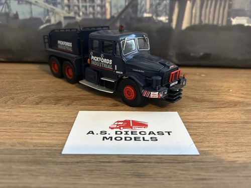 Corgi modern truck - corgi,