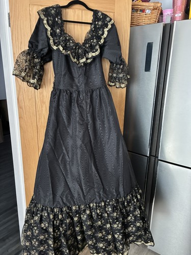 Black victorian maxi - victorian, lace