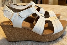BNWOT Clarks Cushion Soft Wedges, Adjustable Straps Back And Top