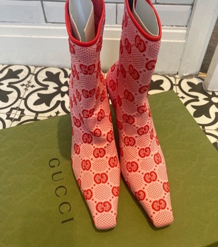 Genuine gucci sock monogram - genuine,