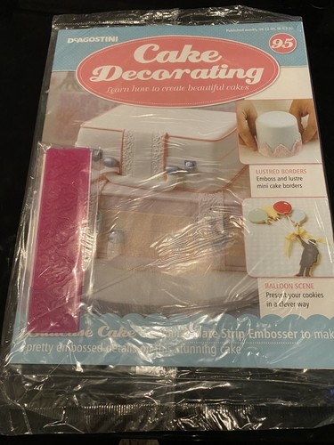 Sealed deagostini cake - sealed,