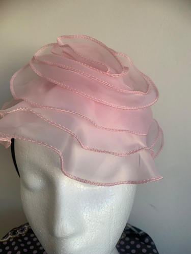 Gorgeous new pink fascinator - gorgeous,