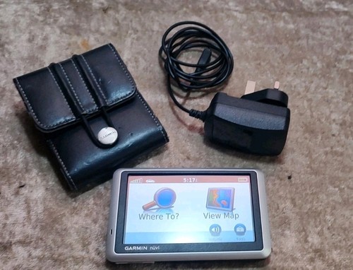 Garmin nuvi 1300 gps navigator - garmin,