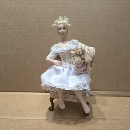 12th scale dolls house - dolls,