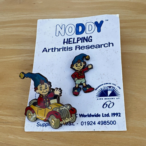 Noddy collectable pin - 2, badges