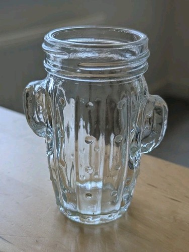 Cactus shape bud vase mini - cactus,