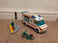 LEGO City 4431 Ambulance and
