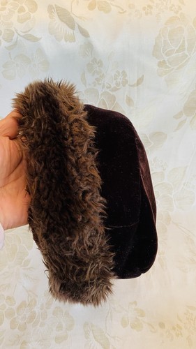 Vintage dark brown velvety - brown,