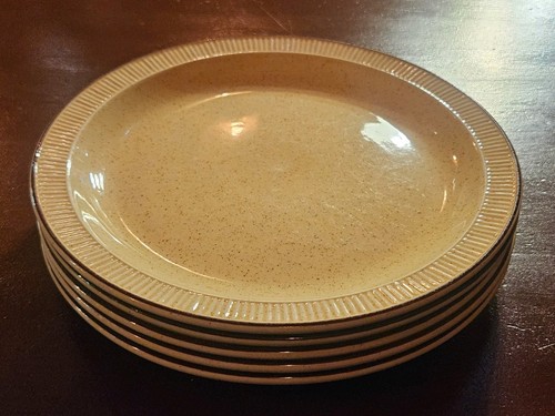 Poole pottery broadstone - pottery,
