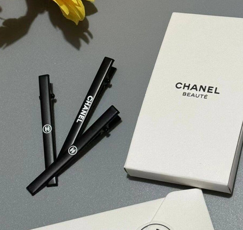 Chanel beauty matte black - chanel,