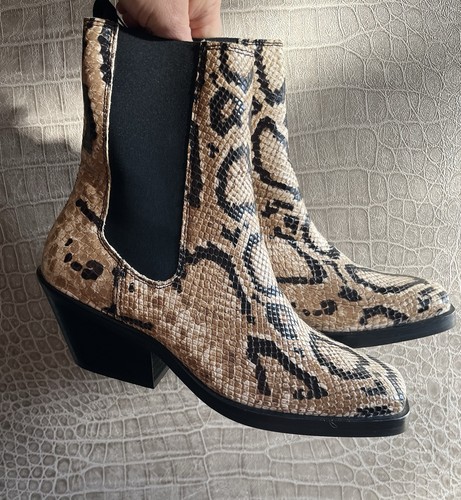 Western cowboy boots - western,