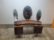 Mid Century Modernist Dressing