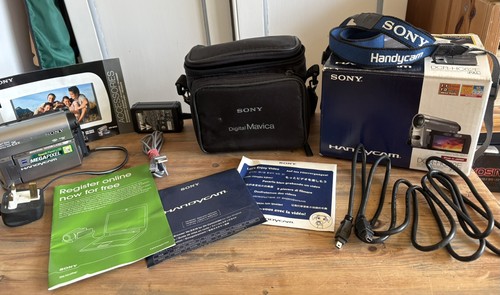 Sony handycam dcr - dcr-hc62e, minidv