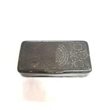 Antique Pewter Snuffbox Snuff Box Raised Floral Jardinière w/ Flowers Lid Design