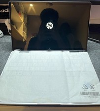 HP Pavilion x360 14-ek1501na