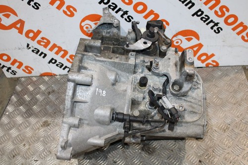 Vauxhall vivaro mk3 6 - vauxhall,