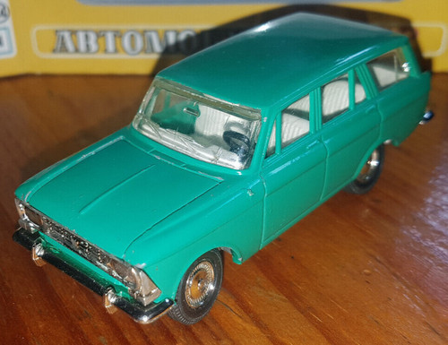 Moskvitch 427 green emerald - emerald,