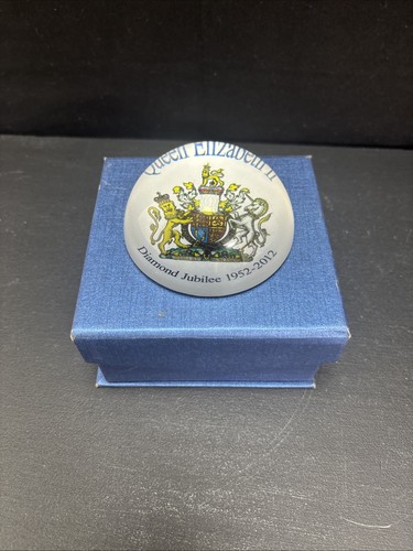 Queen elizabeth diamond - elizabeth, ii
